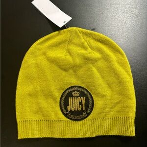NWOT Adorable Juicy beanie knit hat